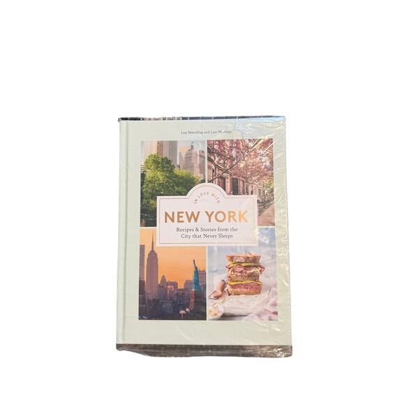 In Love with New York - by Lisa Nieschlag & Lars Wentrup (Hardcover) - Picture 2 of 5